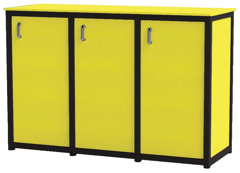 easycare spruce service station with yellow panels