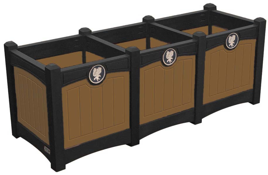 easycare emerald triple planter with cedar panels